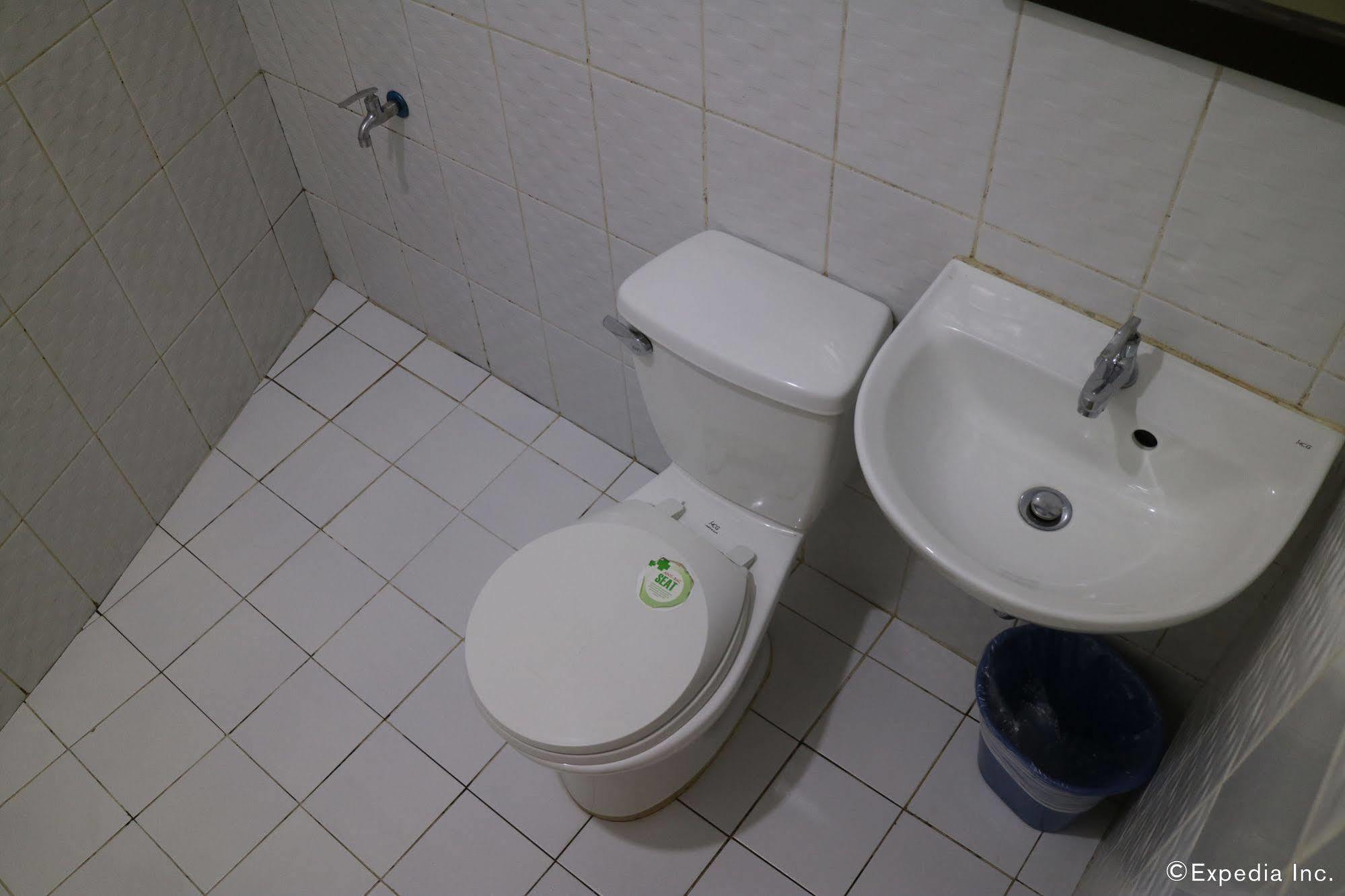 Ong Bun Pension House Iloilo City Kültér fotó